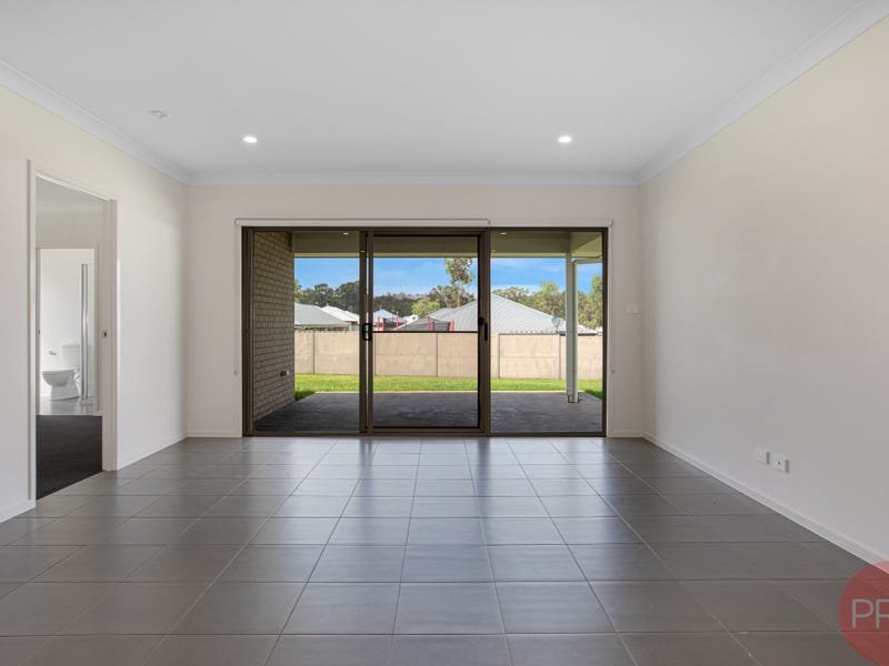 6 Moylan Vista NORTH ROTHBURY 18