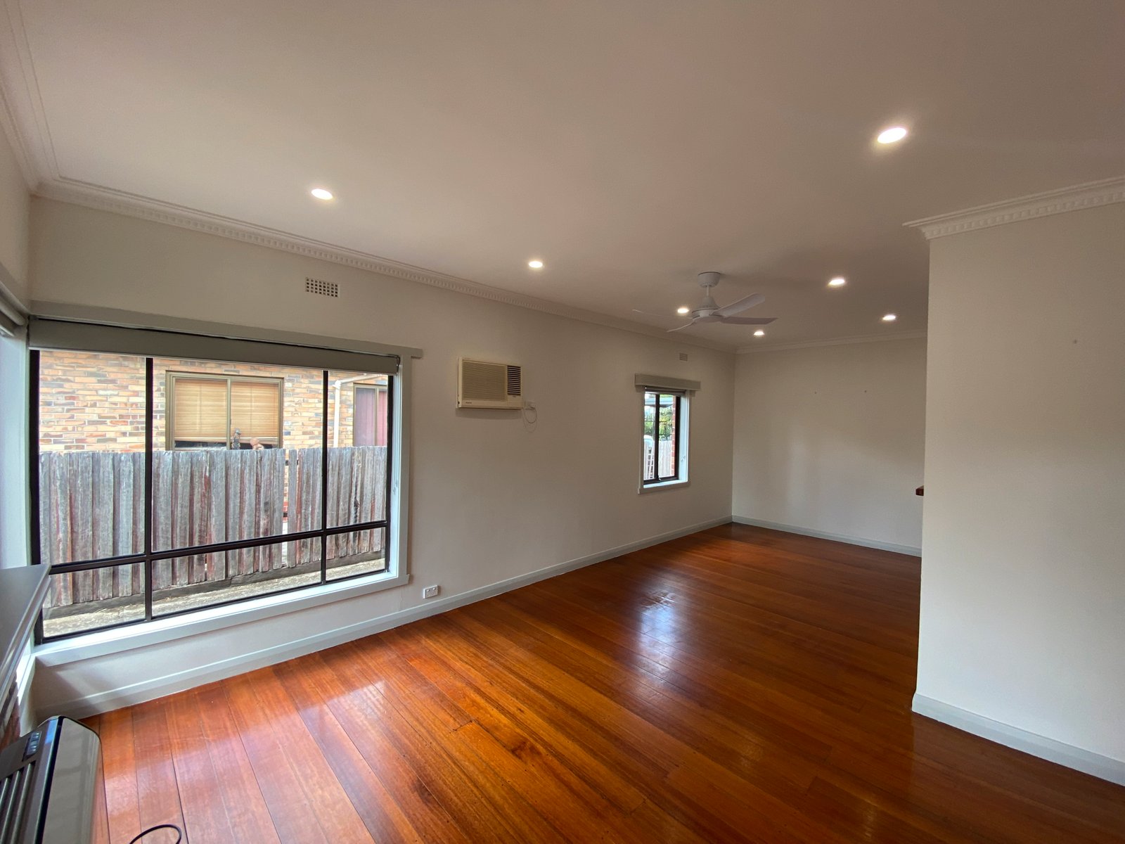 Gallery: 6 Murchison Court