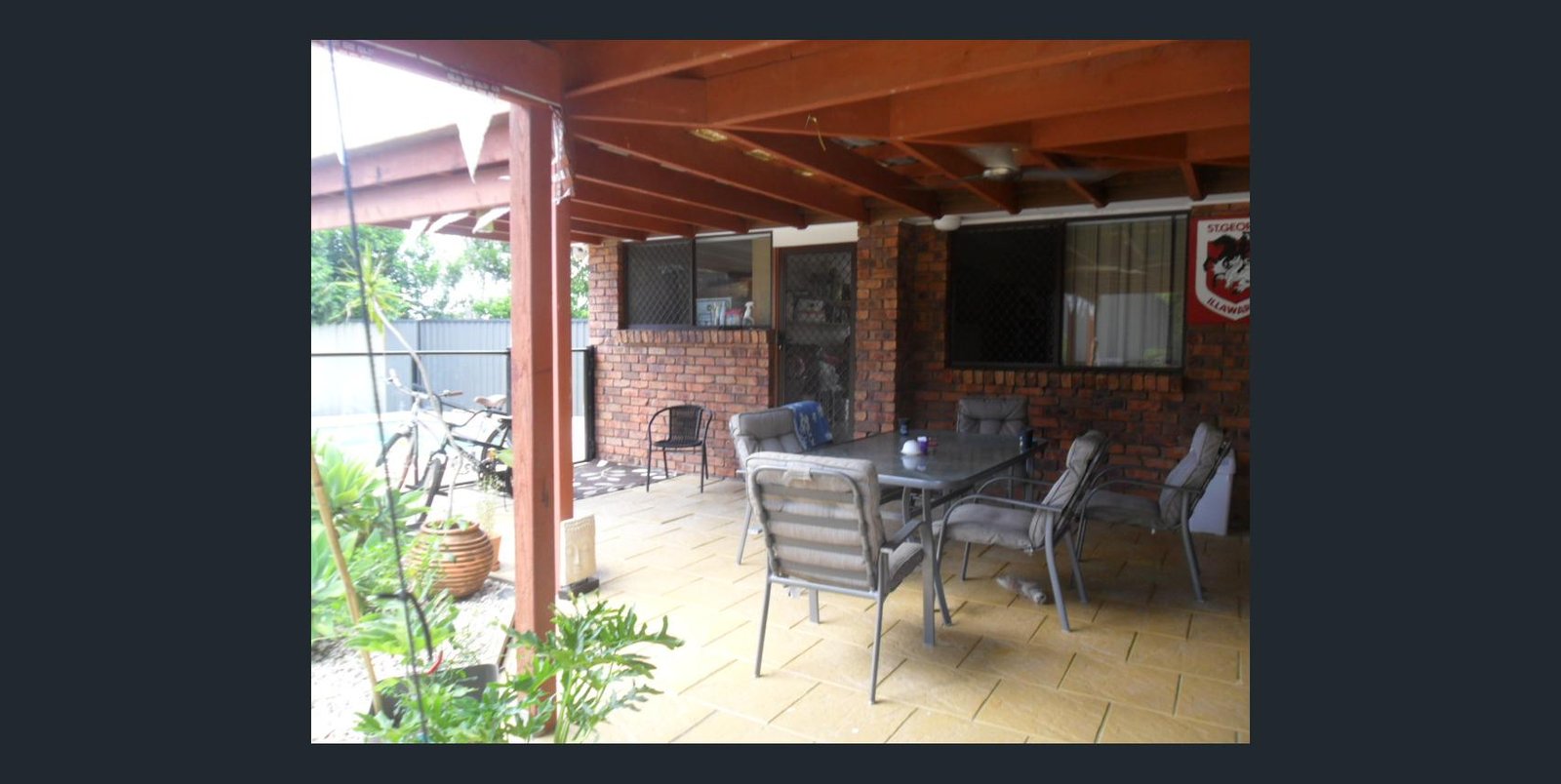 6 Muston Court CARRARA 3