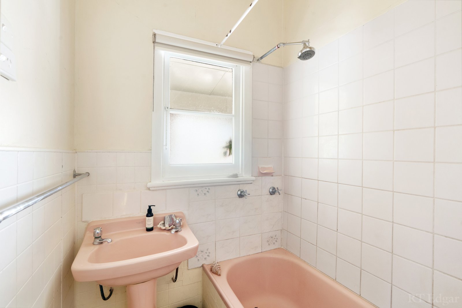 Real Estate and Property in 6 Myrtle Grove, Preston, VIC