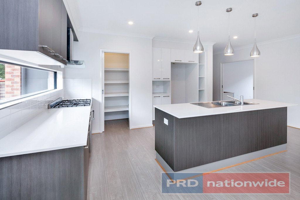 6 Myrtle Grove Road BALLAN 3