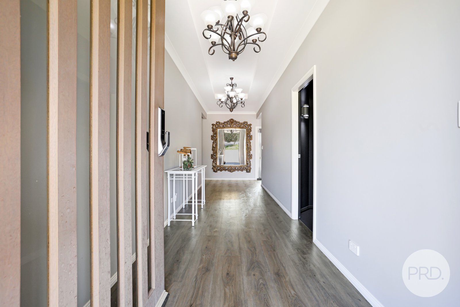 6 Nash Street TAMWORTH 4