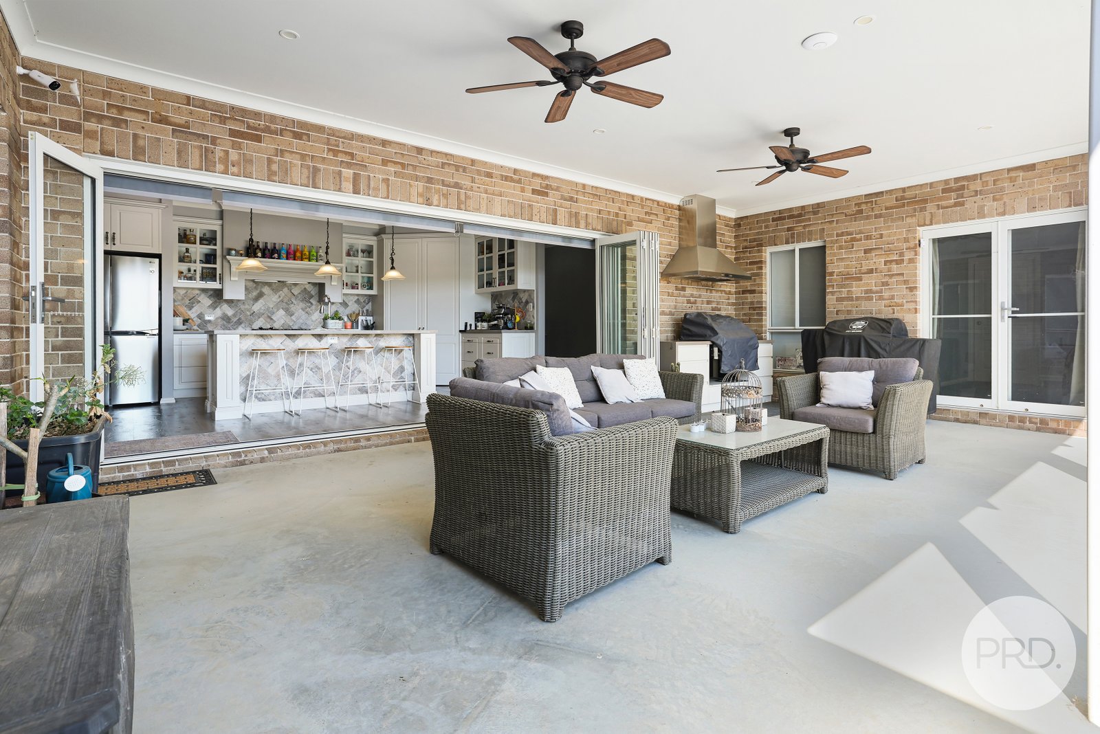 6 Nash Street TAMWORTH 21