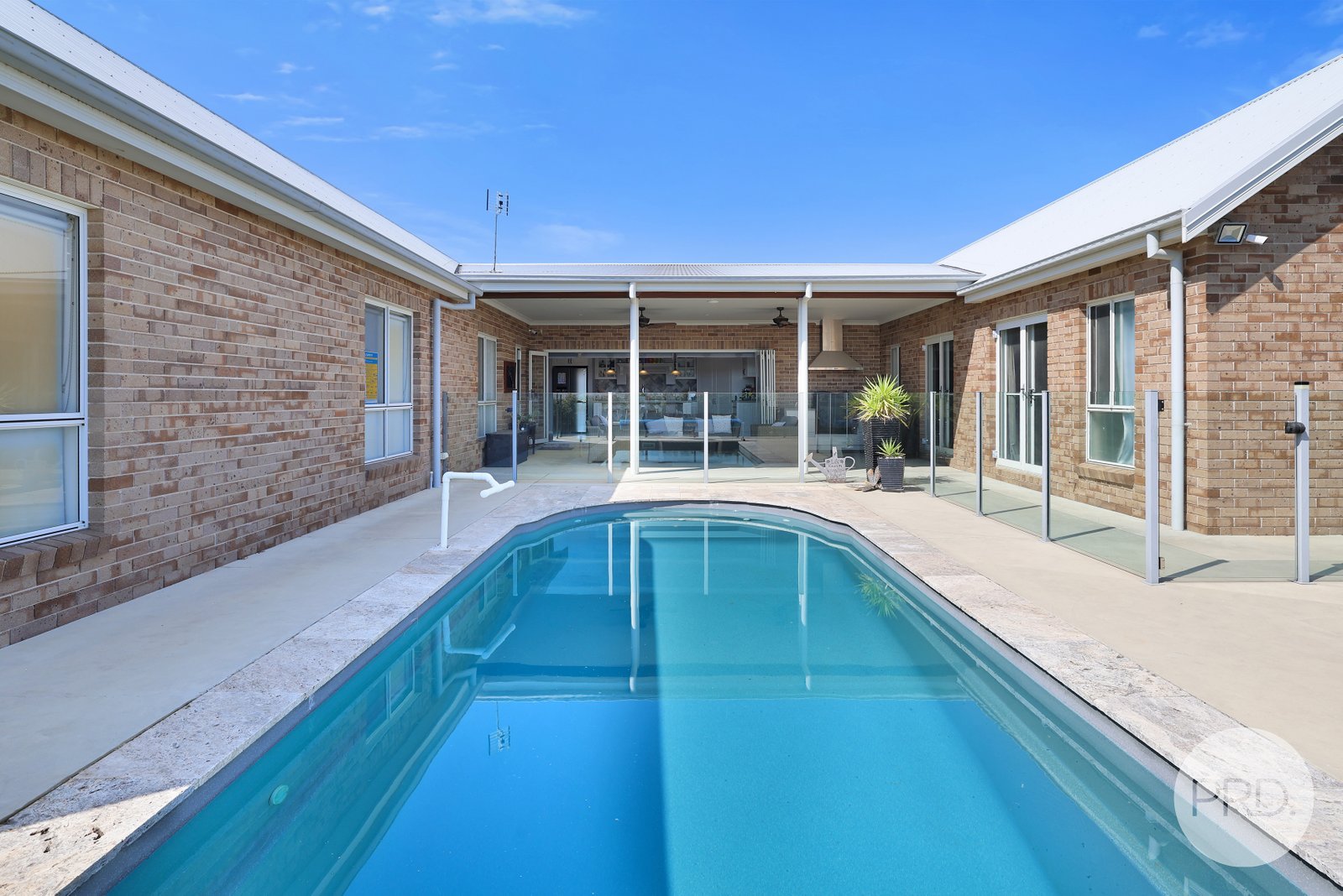 6 Nash Street TAMWORTH 25