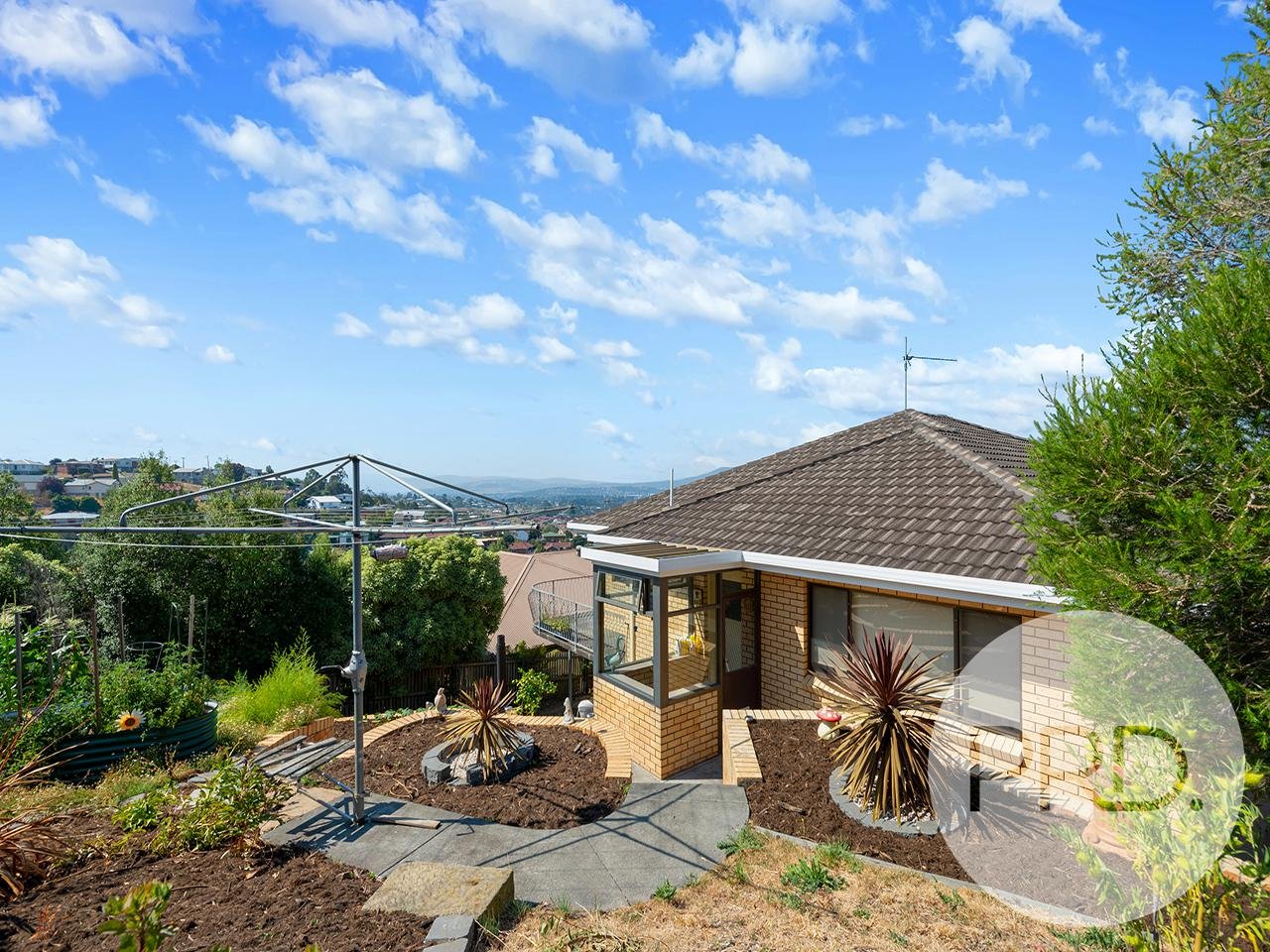 6 Nathan Street BERRIEDALE 21