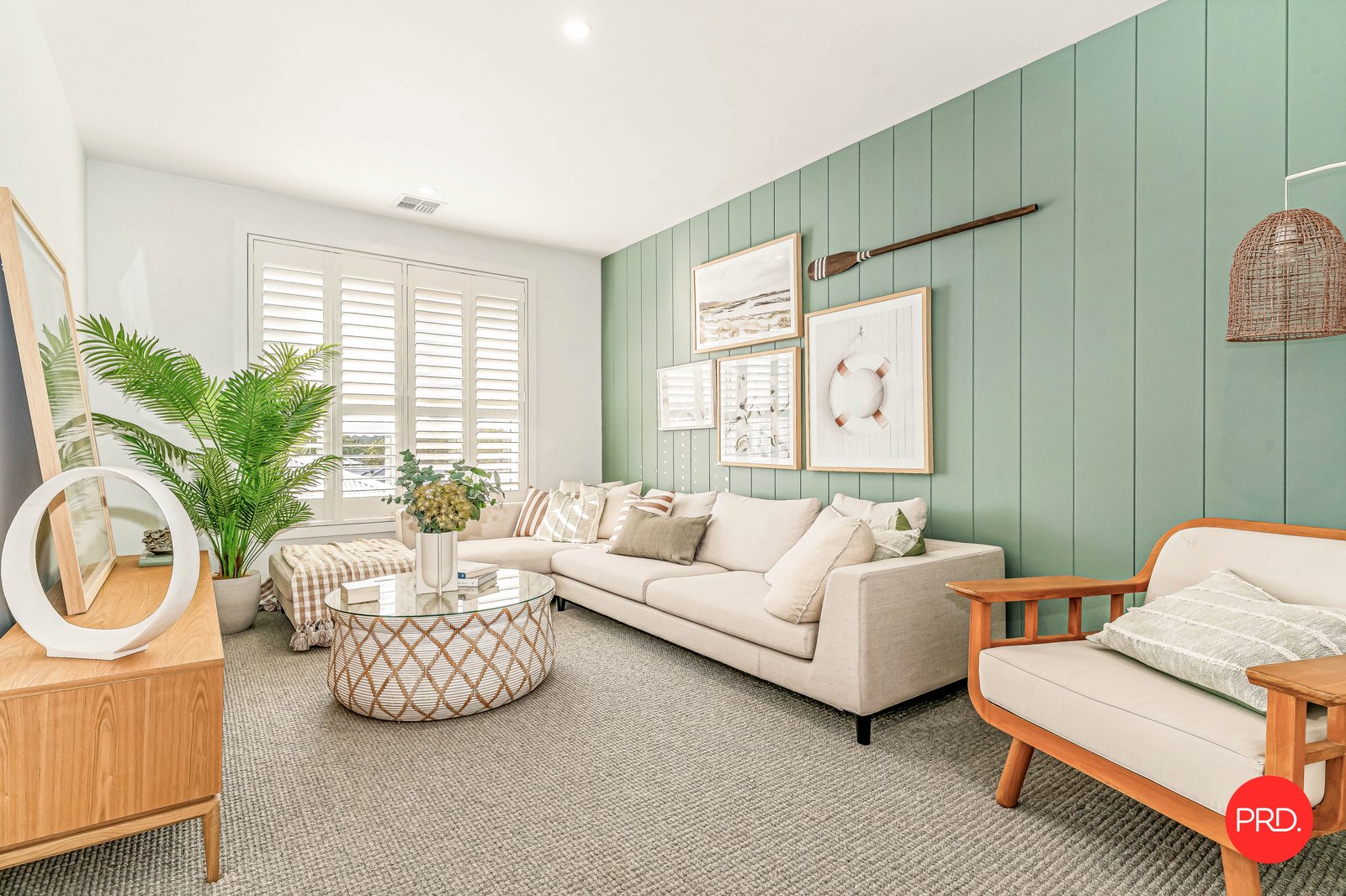 6 Neon Crescent STRATHFIELDSAYE 17