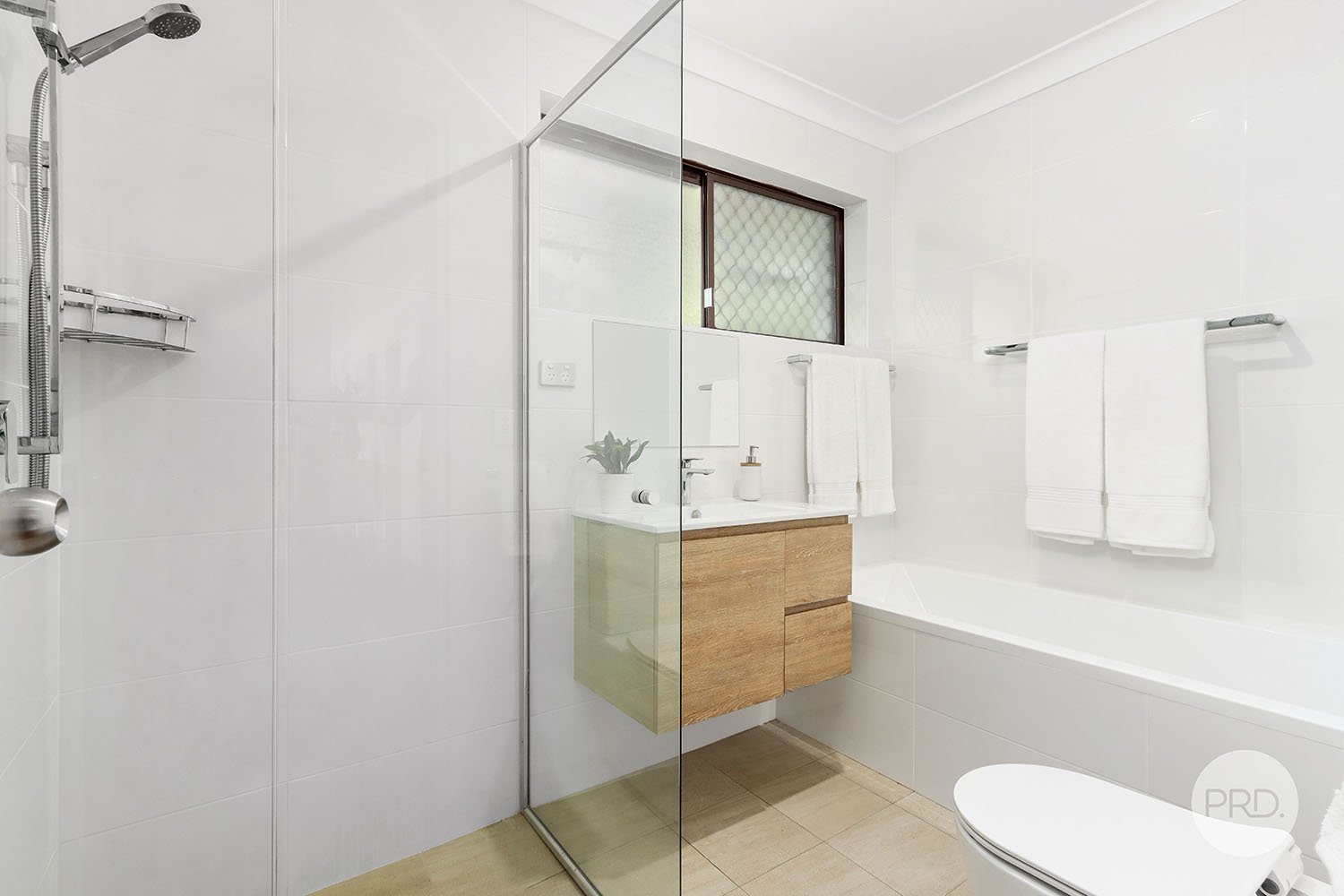 6 Neverfail Place OATLEY 11