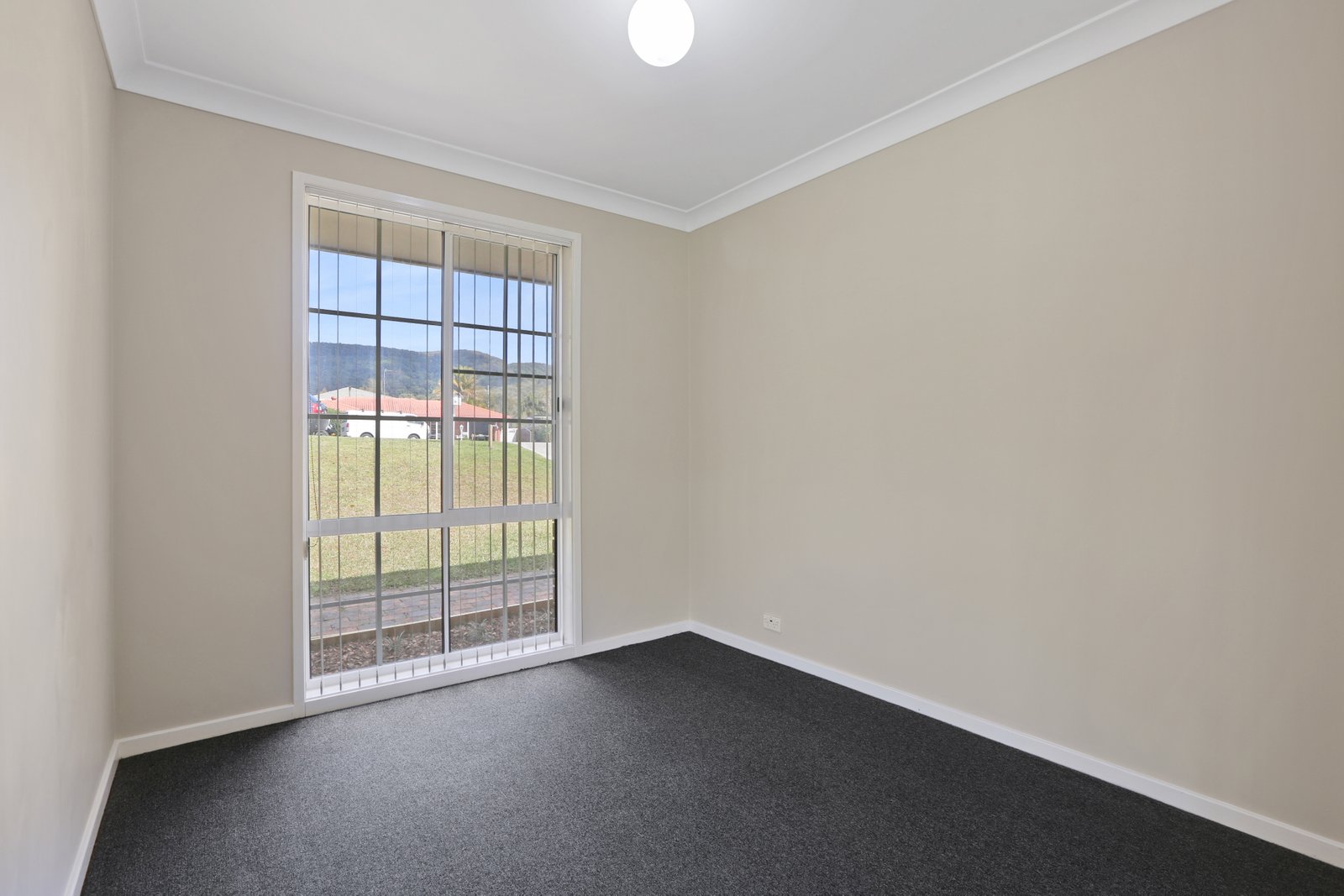 6 Normanby Place ALBION PARK 3