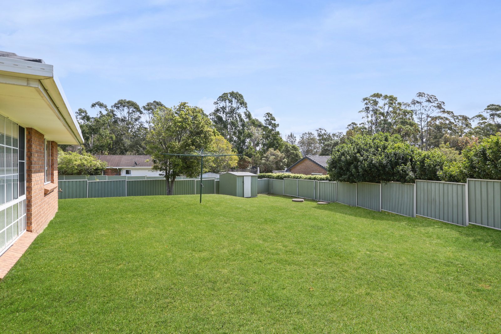 6 Normanby Place ALBION PARK 10