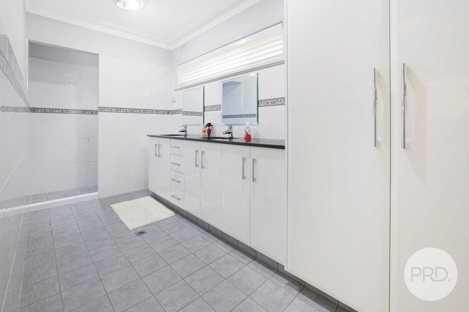 6 Nurraba Street TAMWORTH 8