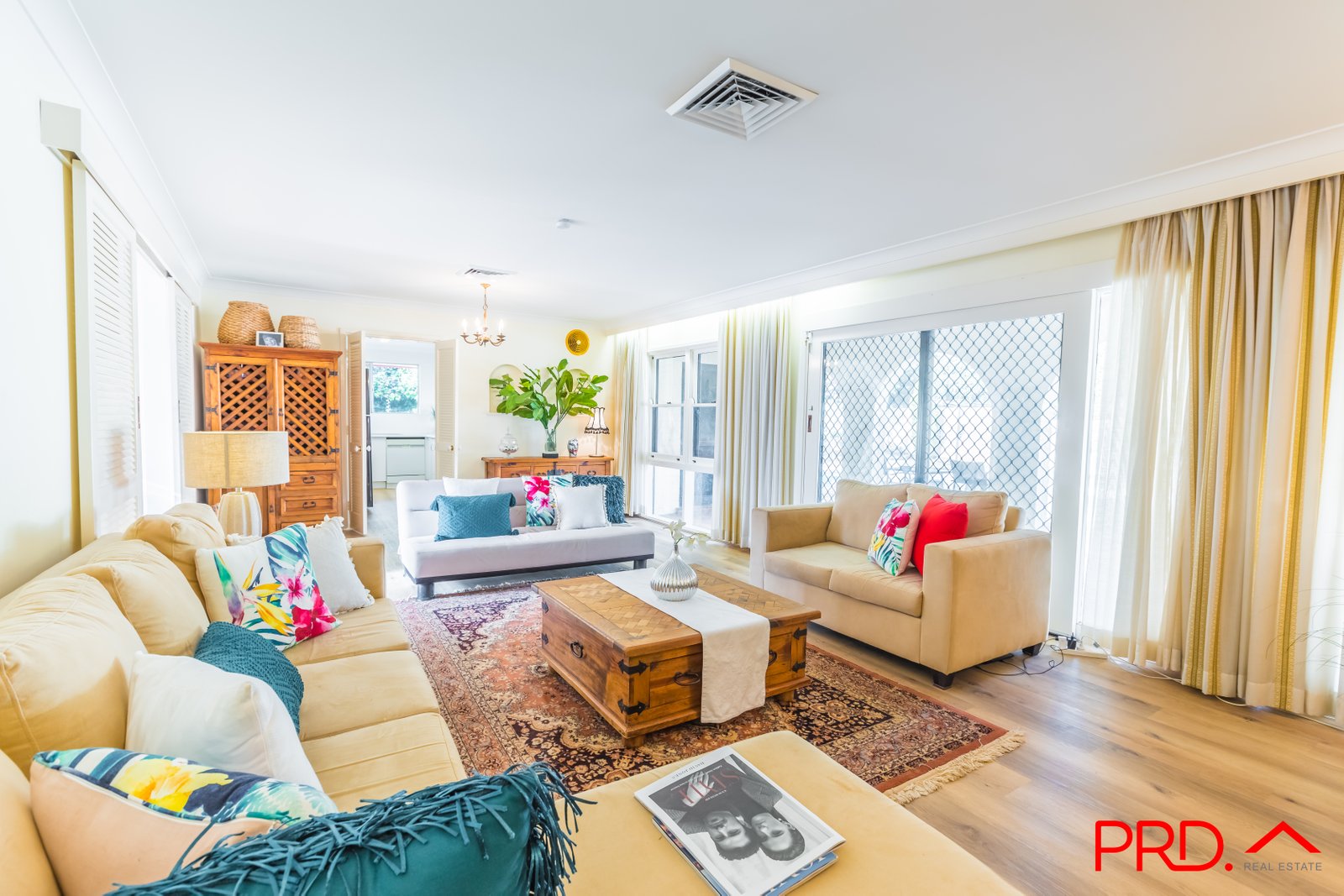 6 Nyrang Avenue TAMWORTH 6