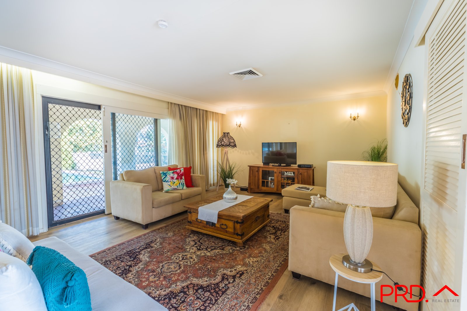 6 Nyrang Avenue TAMWORTH 7