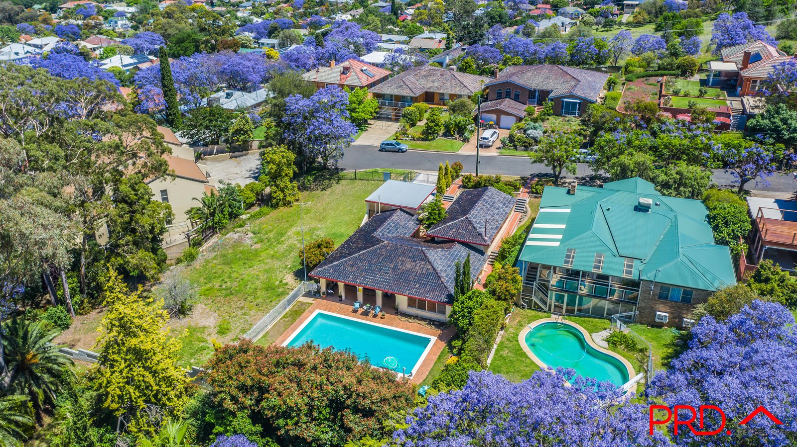 6 Nyrang Avenue TAMWORTH 33