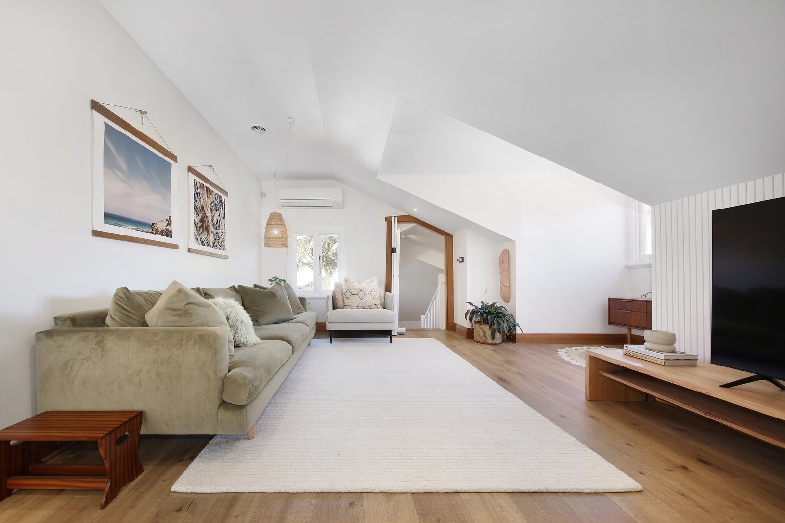Gallery: 6 Oak Street