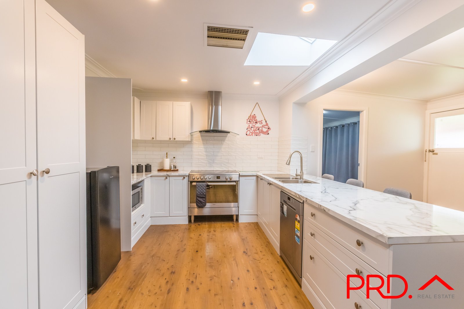 6 Oak Street TAMWORTH 7