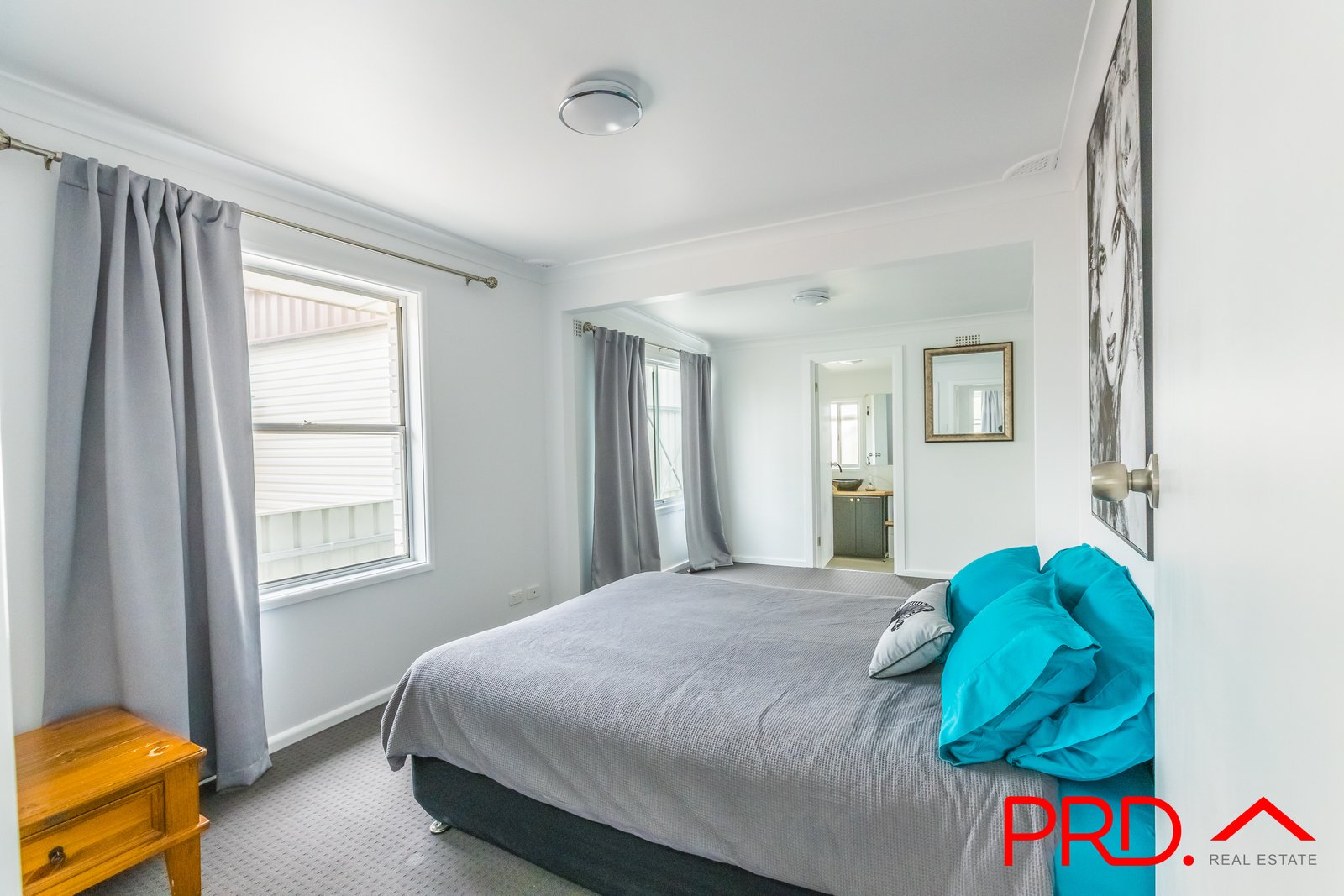 6 Oak Street TAMWORTH 10