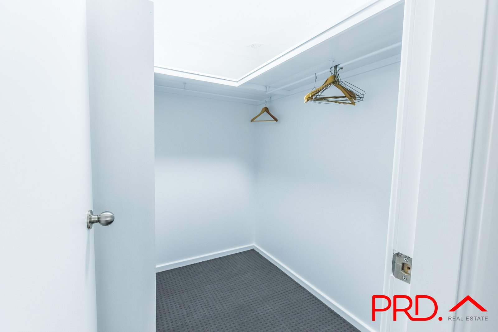 6 Oak Street TAMWORTH 12