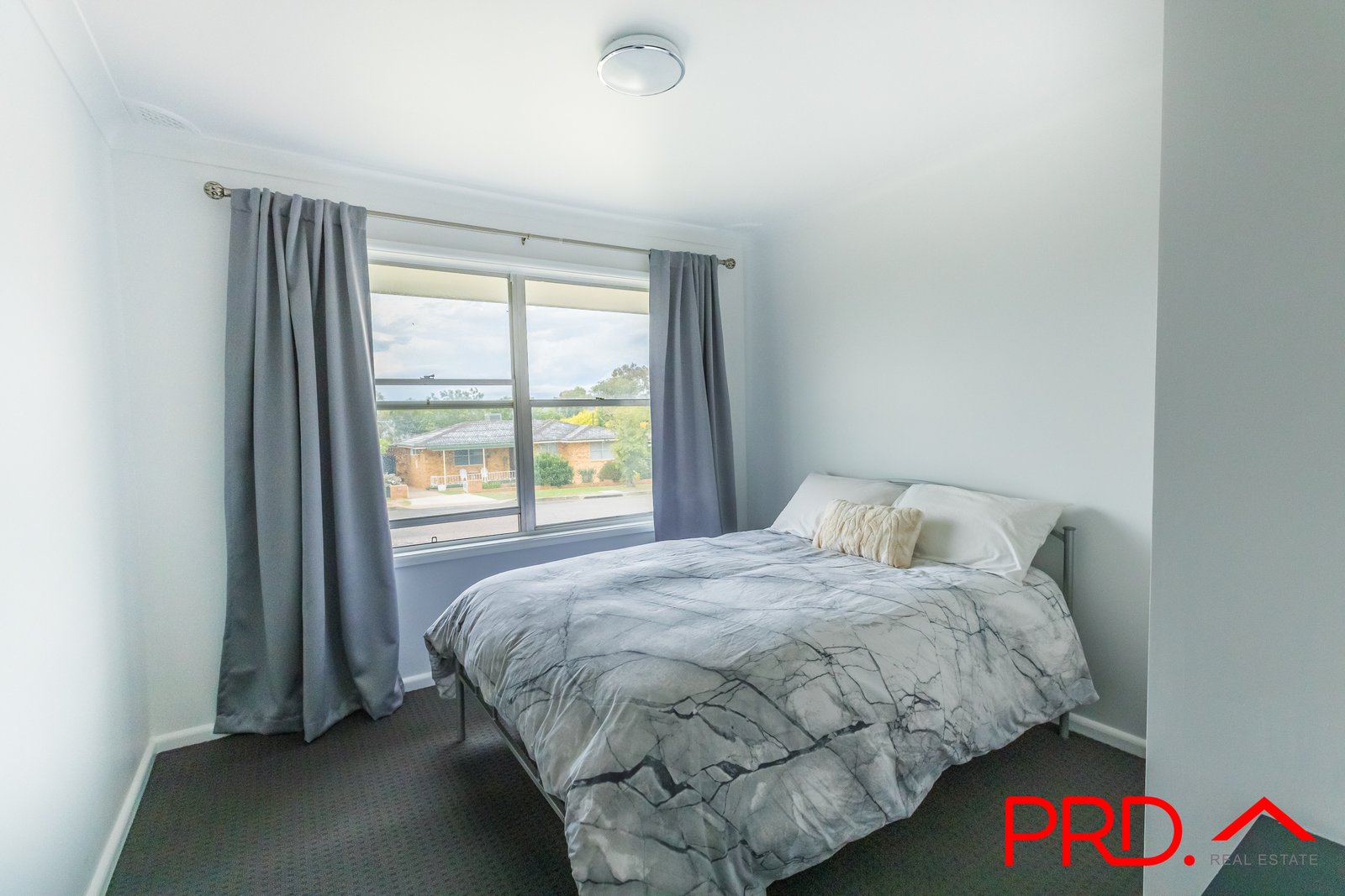 6 Oak Street TAMWORTH 15