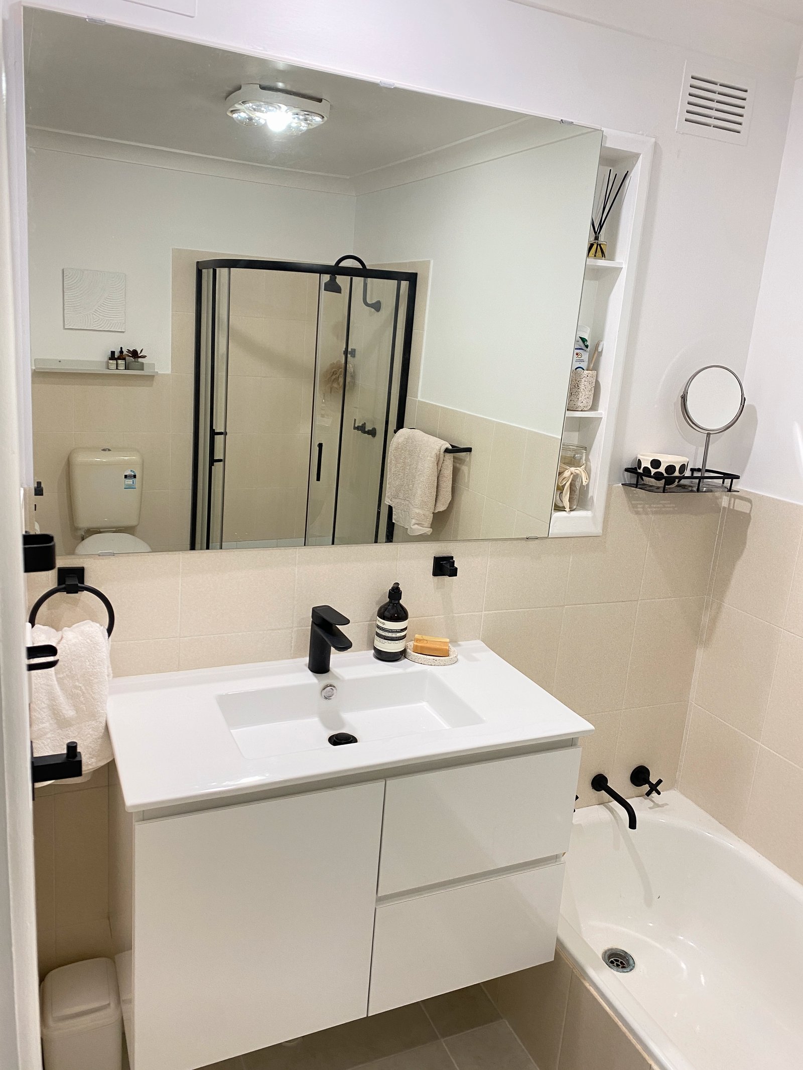 6 O'Hagan Street GUNDAGAI 3