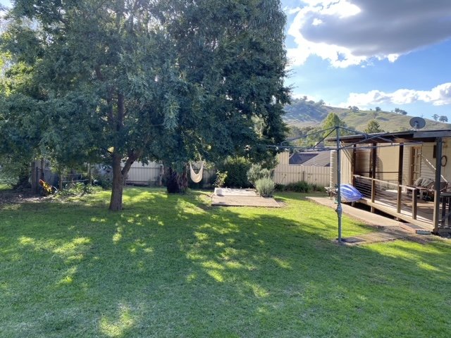 6 O'Hagan Street GUNDAGAI 8