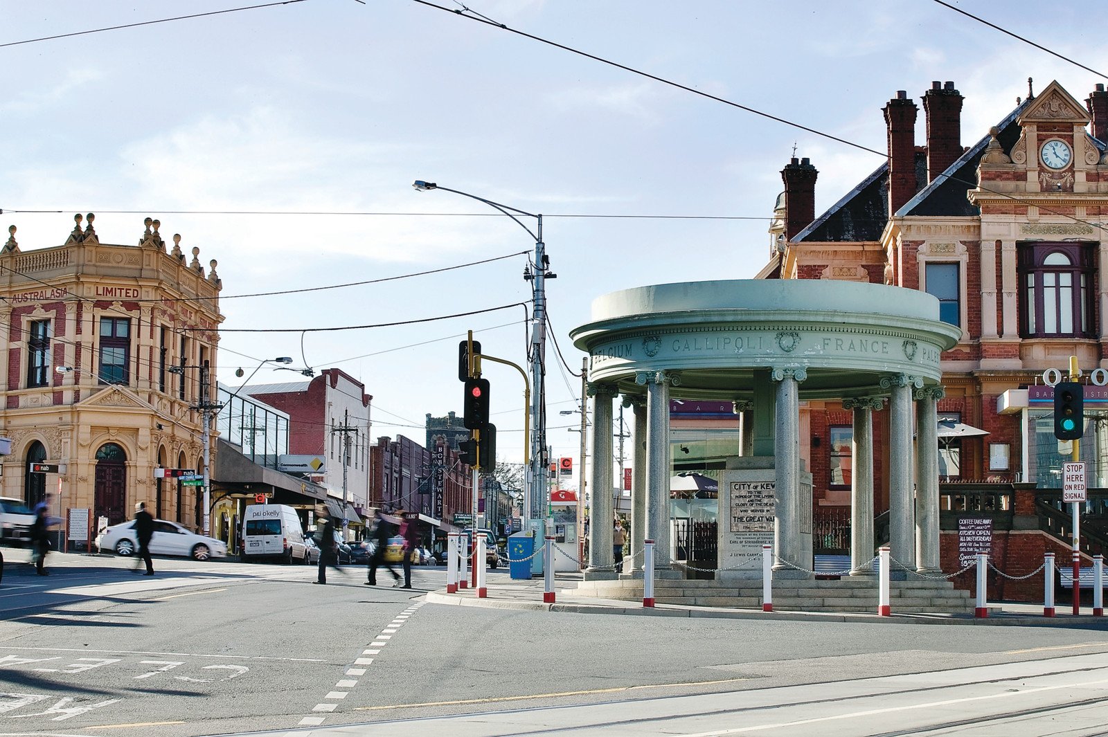 6 Page Avenue, Kew East, VIC