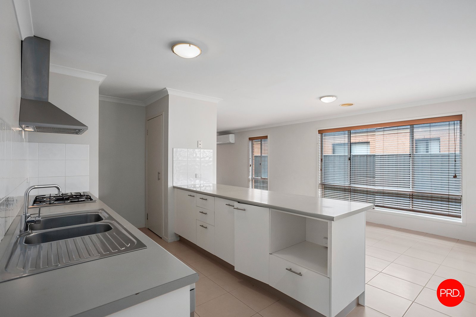 6 Pamela Avenue JACKASS FLAT 4