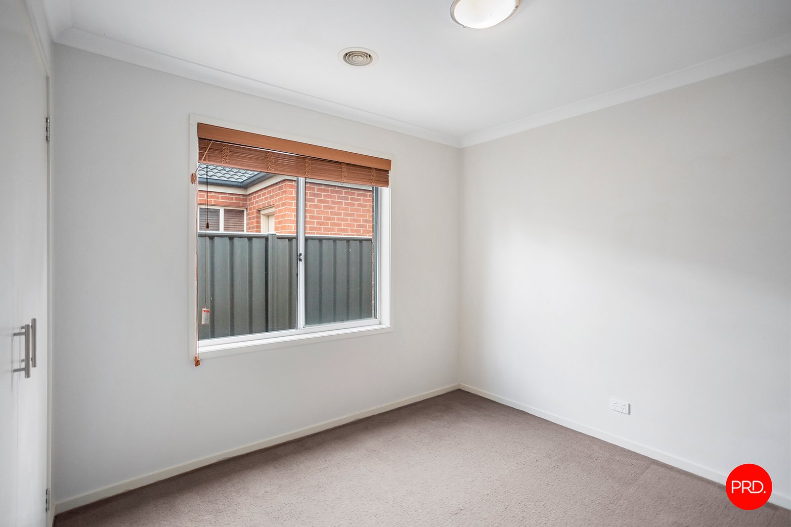 6 Pamela Avenue JACKASS FLAT 10
