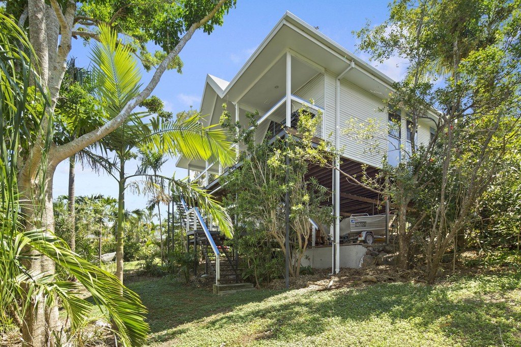 6 Panoramic Court CANNONVALE 8