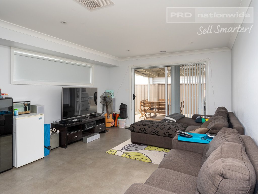 6 Park Place LLOYD 2