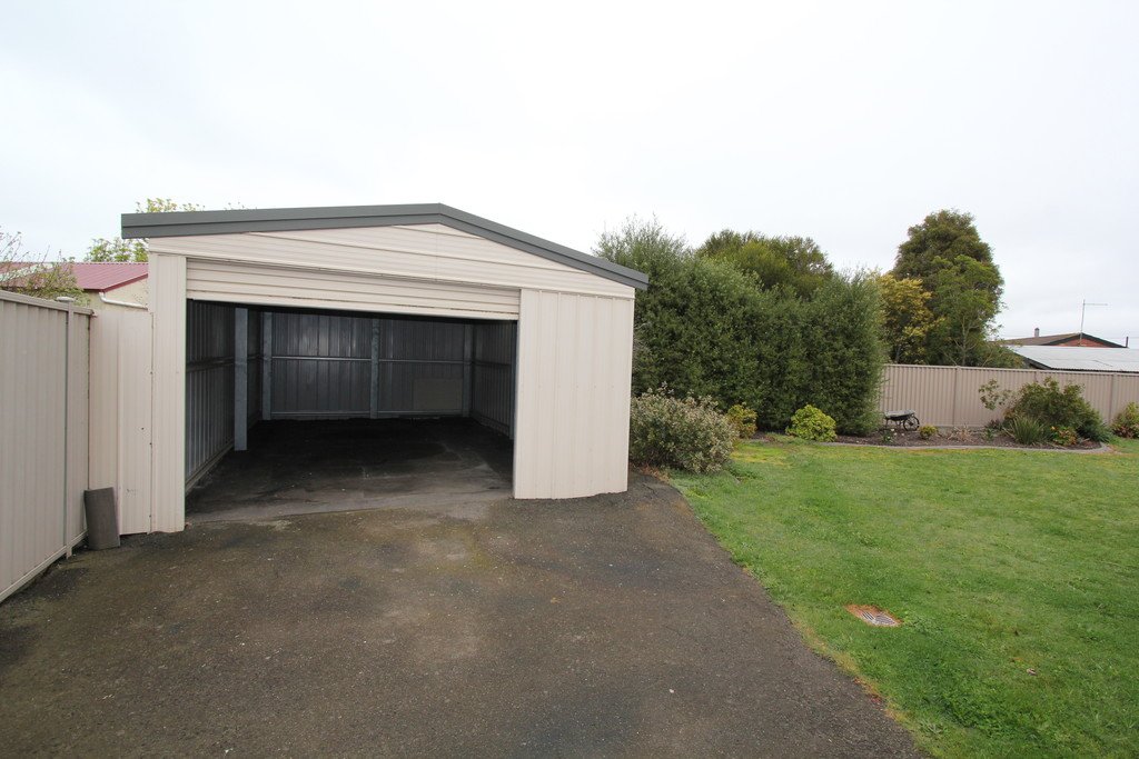 6 Parkside Road DELACOMBE 15