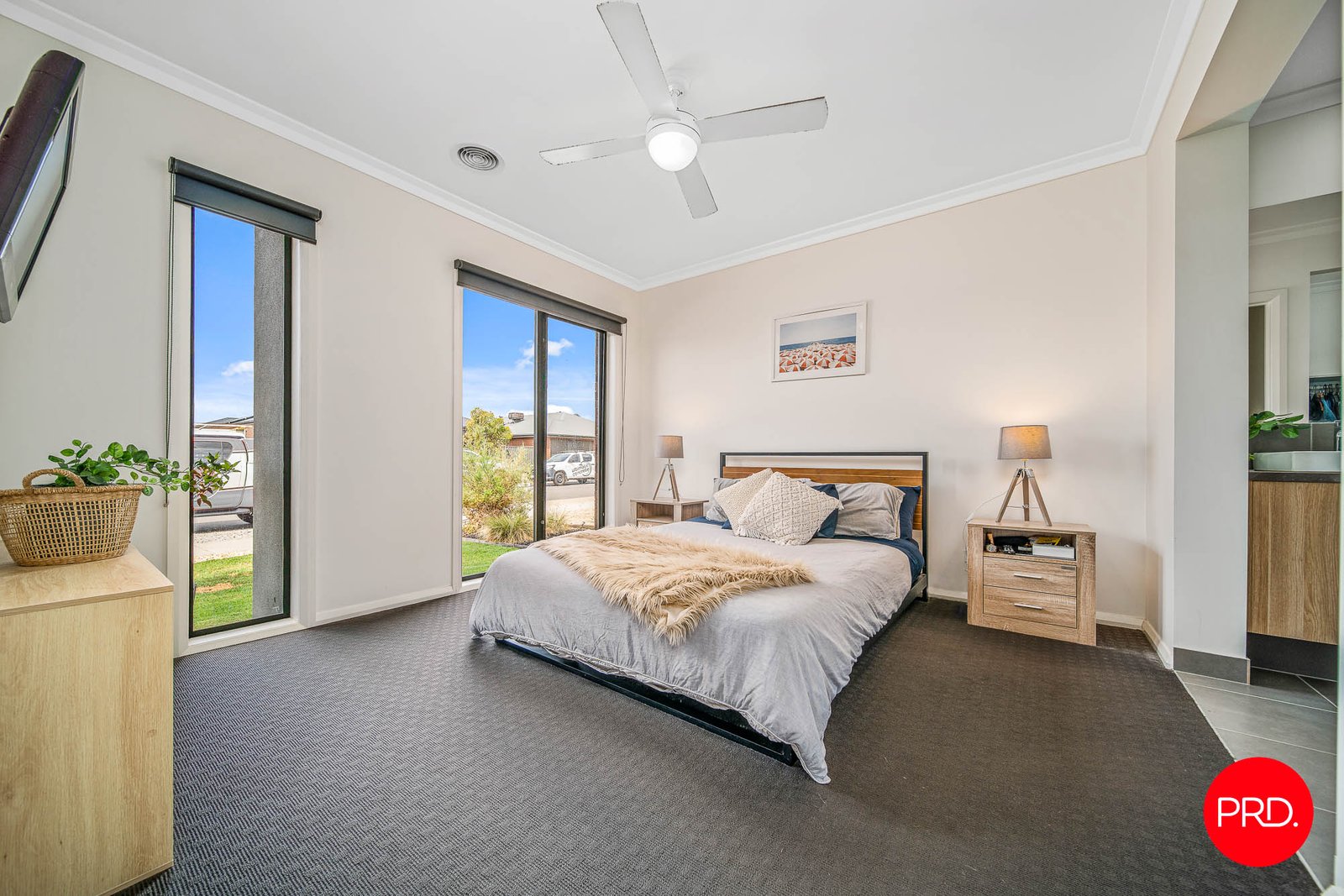 6 Parnell Street MARONG 9