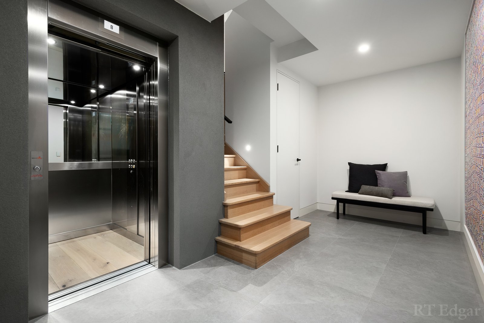 Real Estate and Property in 6 Parslow Street, Malvern, VIC