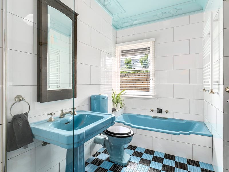 Real Estate and Property in 6 Patterson Road, Bentleigh, VIC