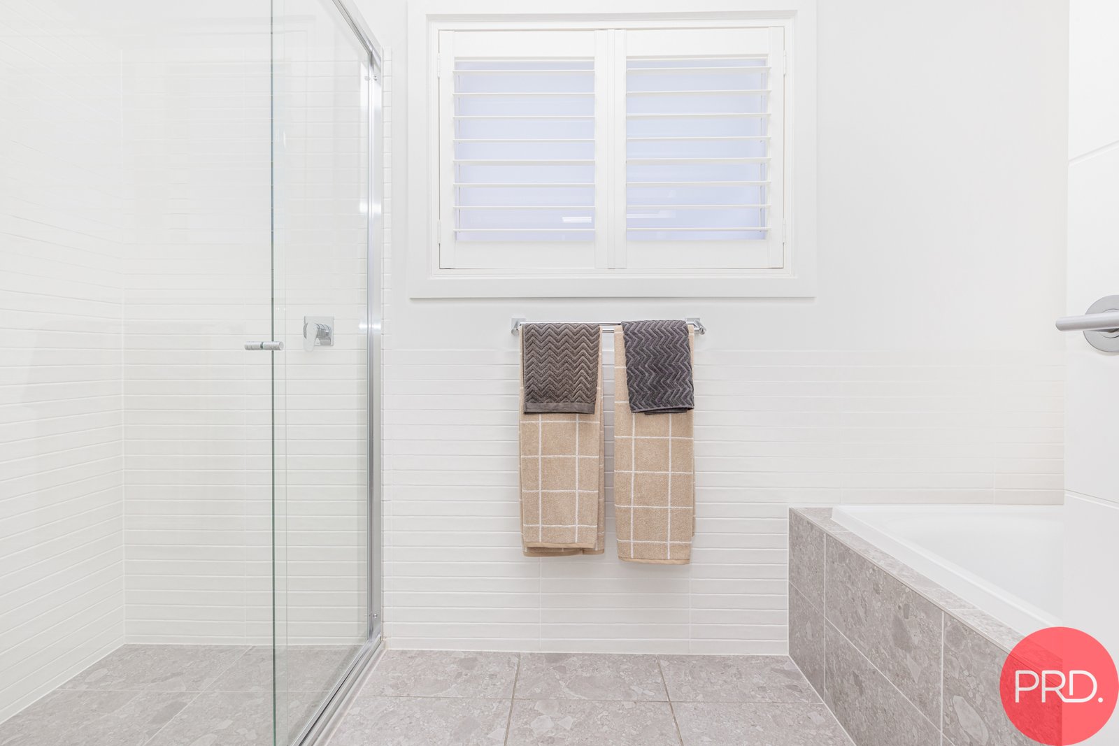 6 Peachy Avenue NORTH ROTHBURY 19