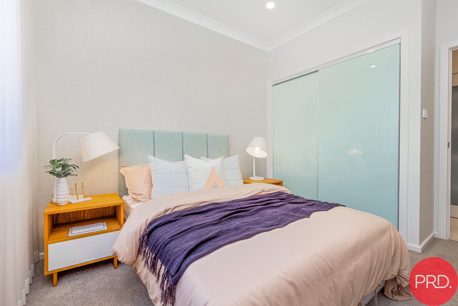 6 Peachy Avenue NORTH ROTHBURY 22