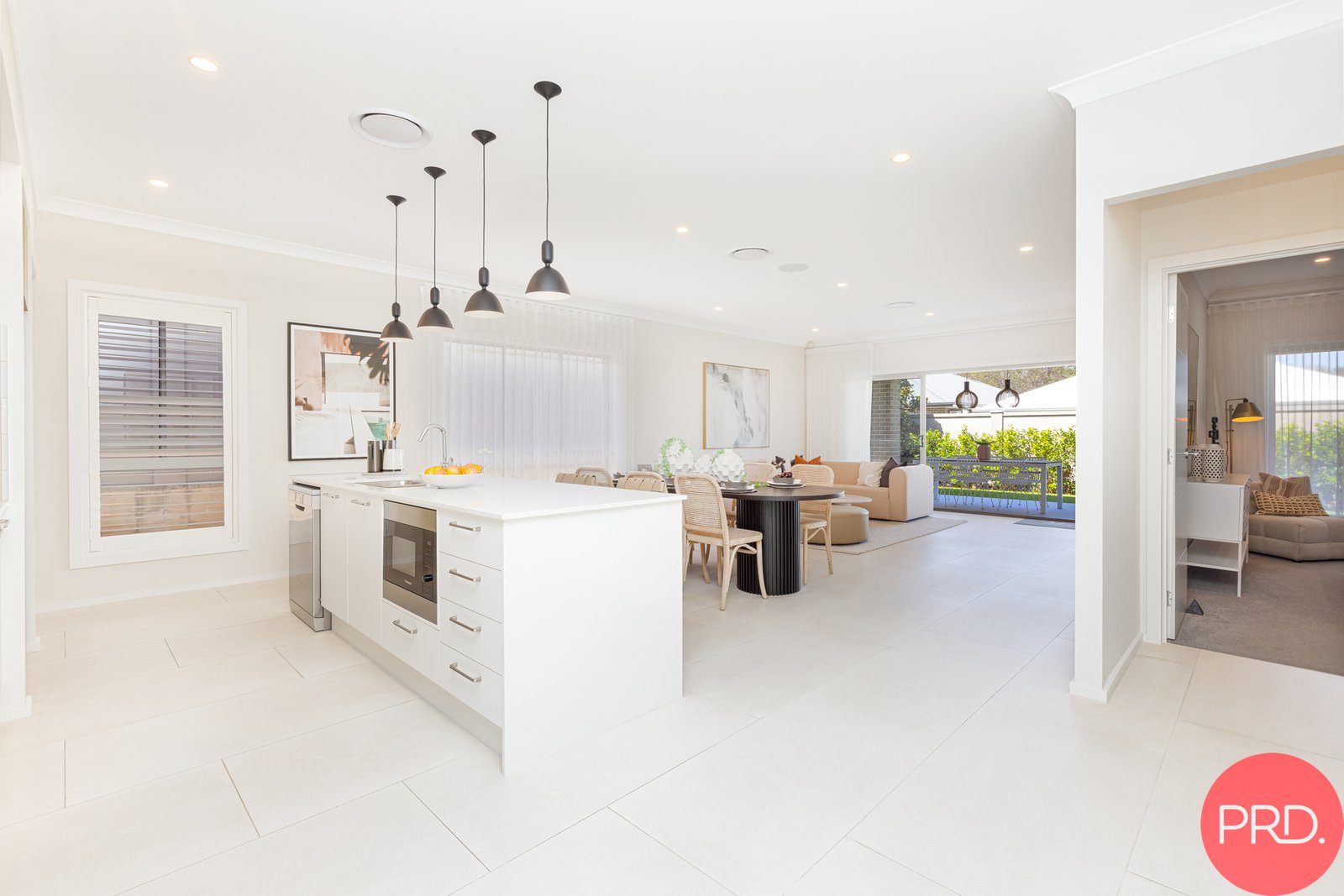 6 Peachy Avenue NORTH ROTHBURY 27