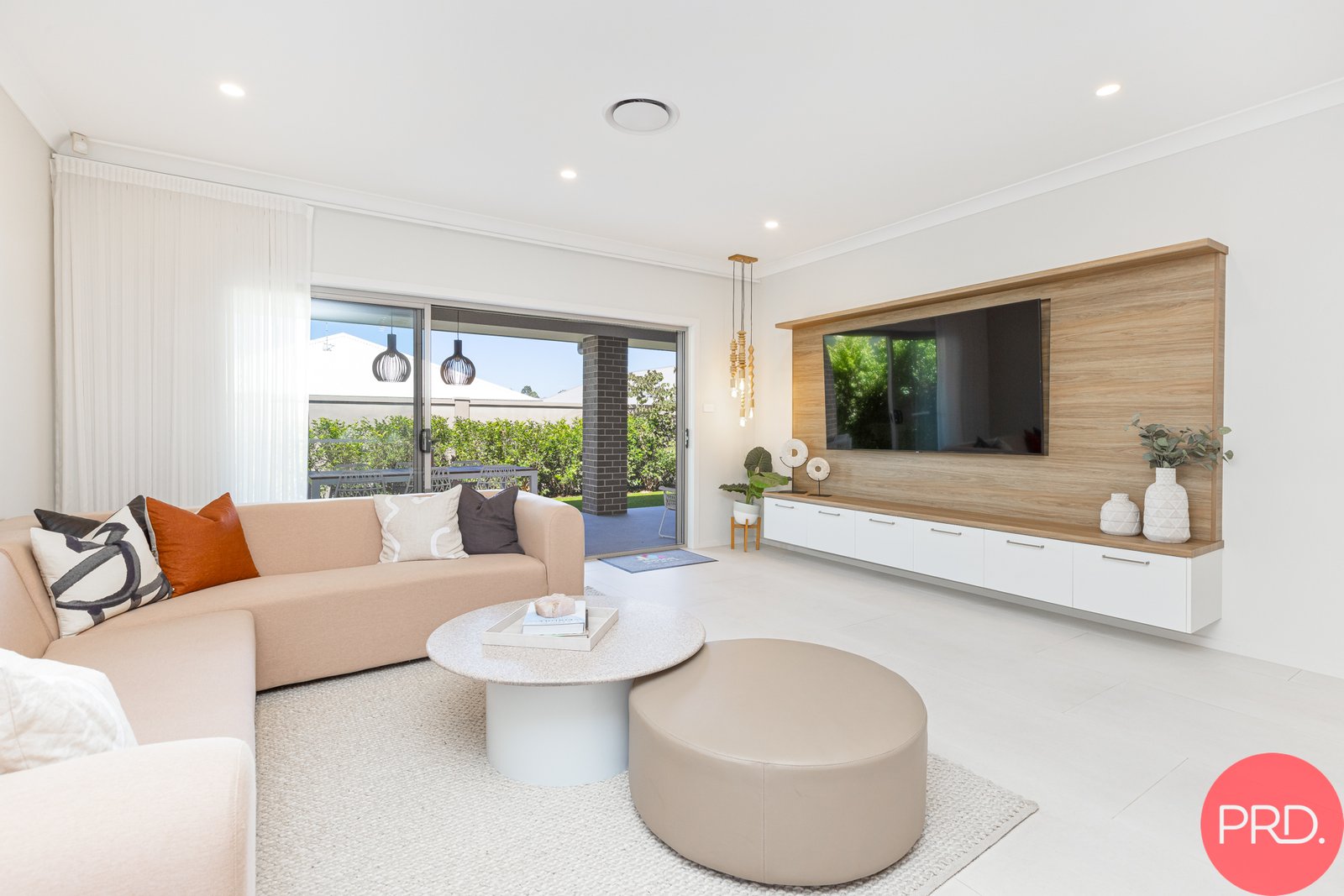 6 Peachy Avenue NORTH ROTHBURY 28