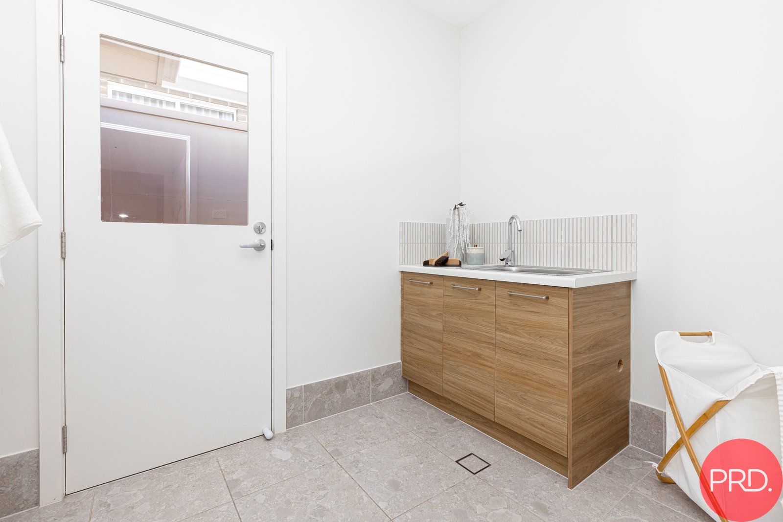 6 Peachy Avenue NORTH ROTHBURY 32