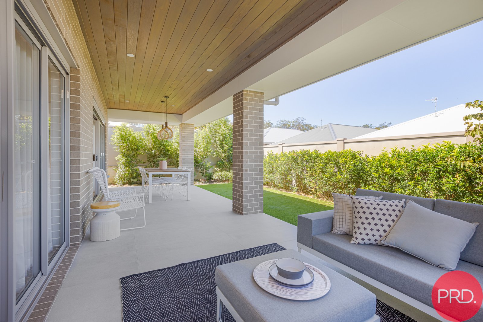 6 Peachy Avenue NORTH ROTHBURY 33