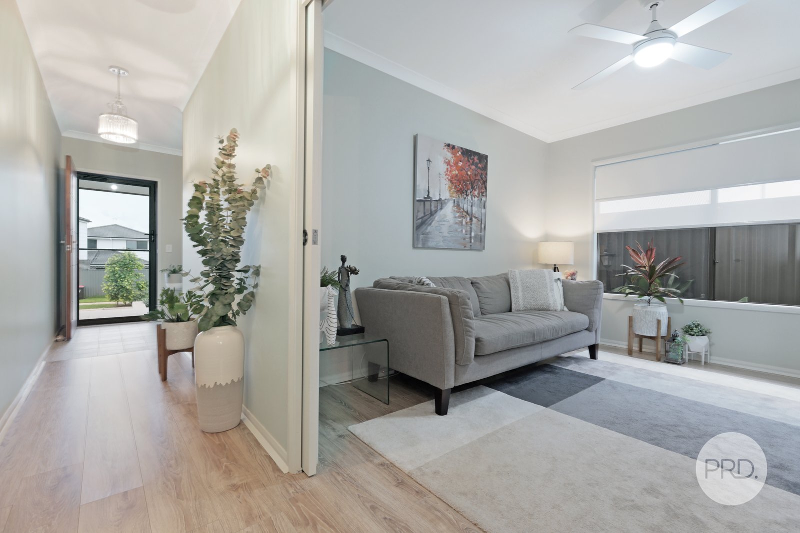 6 Peak Place GLENMORE PARK 3