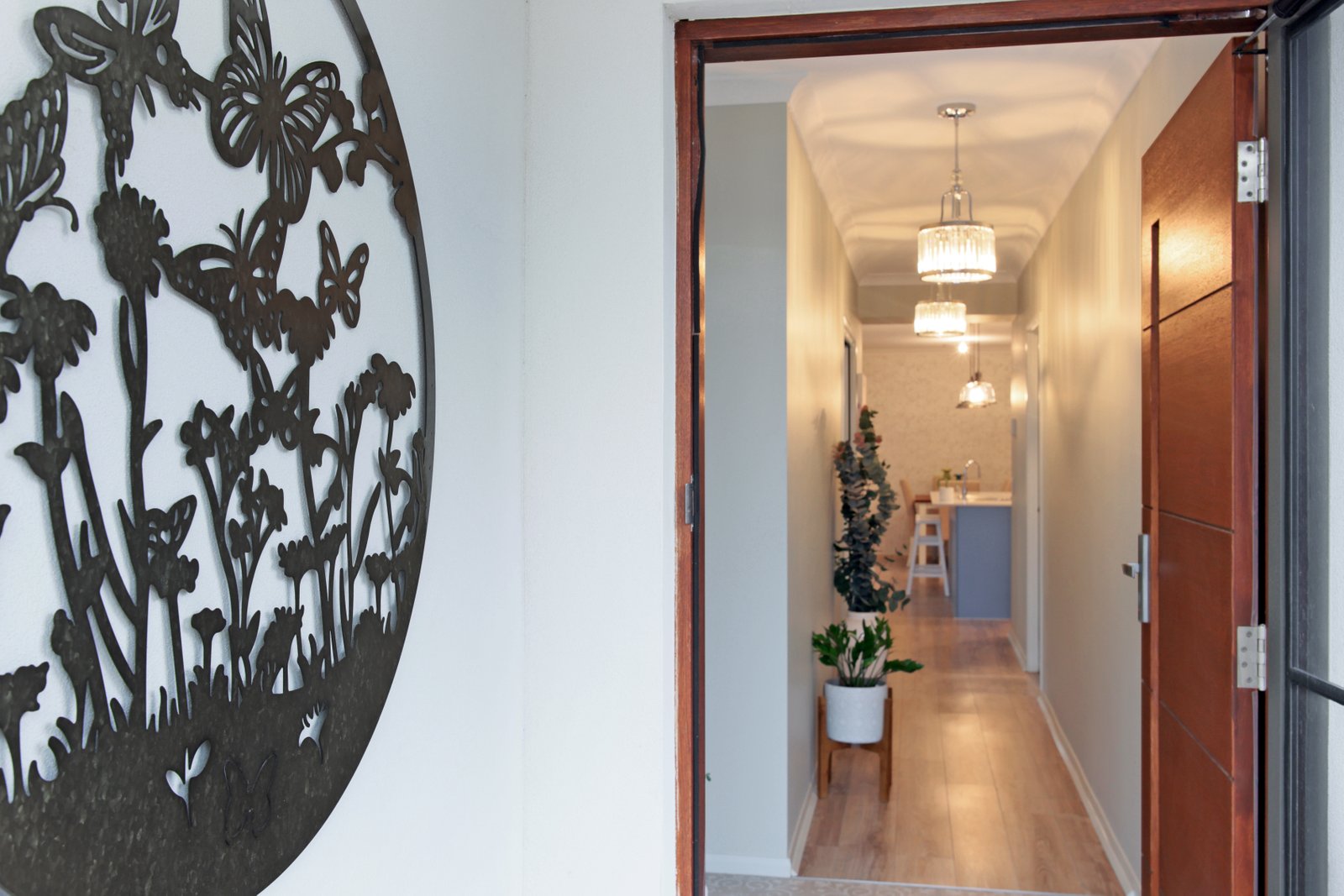 6 Peak Place GLENMORE PARK 9