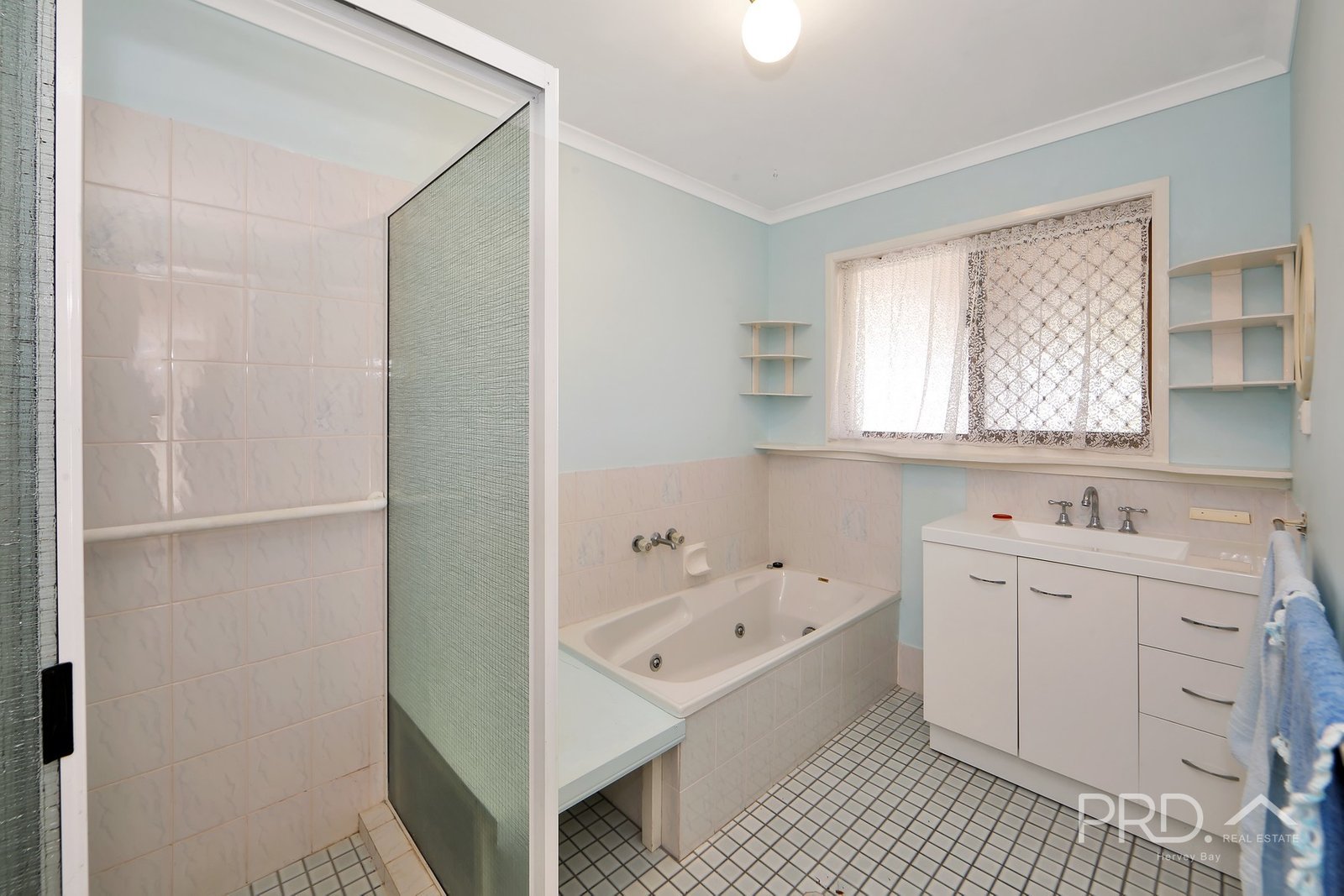 6 Pebble Court TORQUAY 16