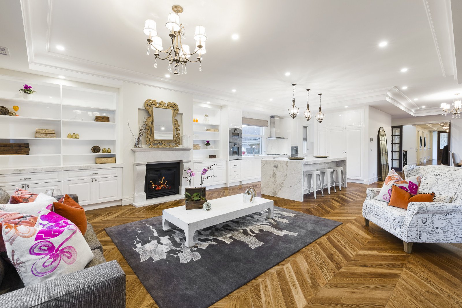 Real Estate and Property in 6 Pelham Place, Balwyn, VIC