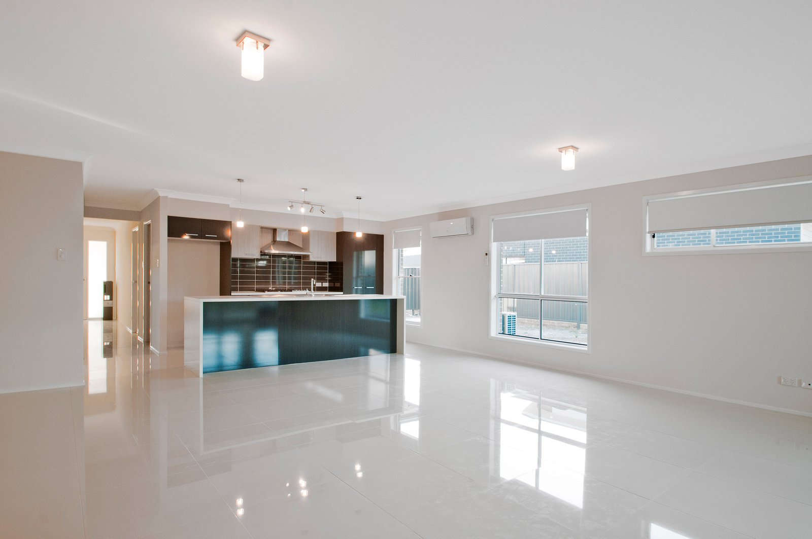 6 Peninsula Avenue HAYWARDS BAY 4