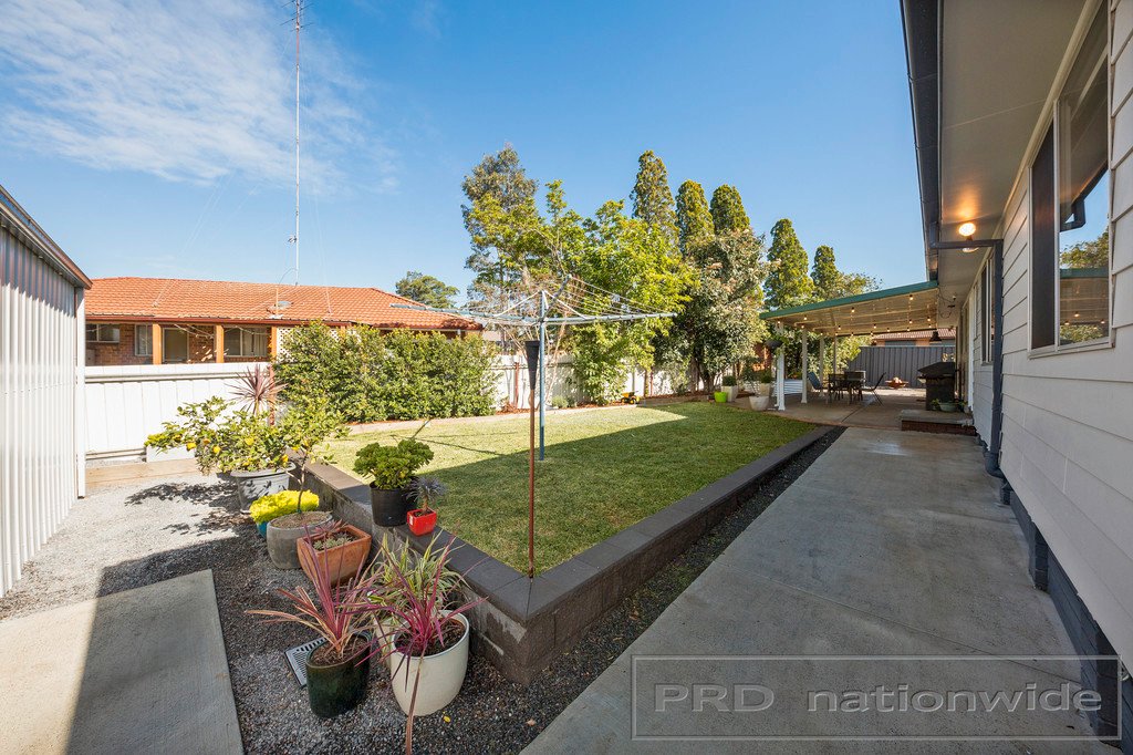 6 Pepler Place THORNTON 15