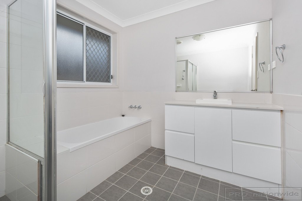 6 Peridot Street RUTHERFORD 16