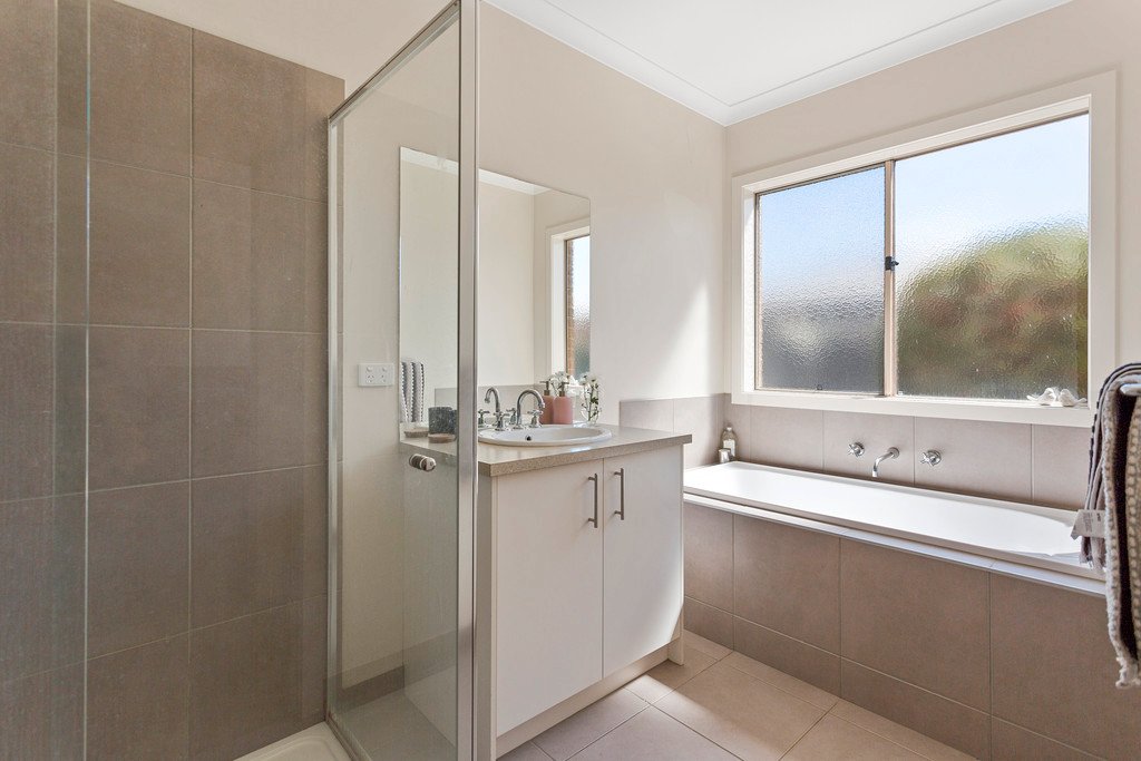 6 Perry Lane EPSOM 10