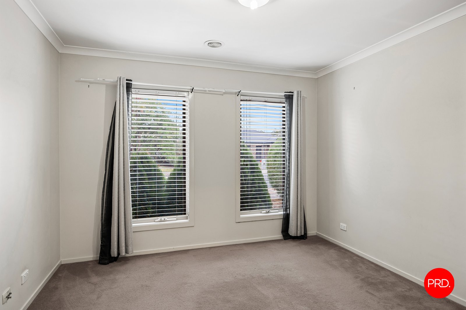 6 Perry Lane EPSOM 8