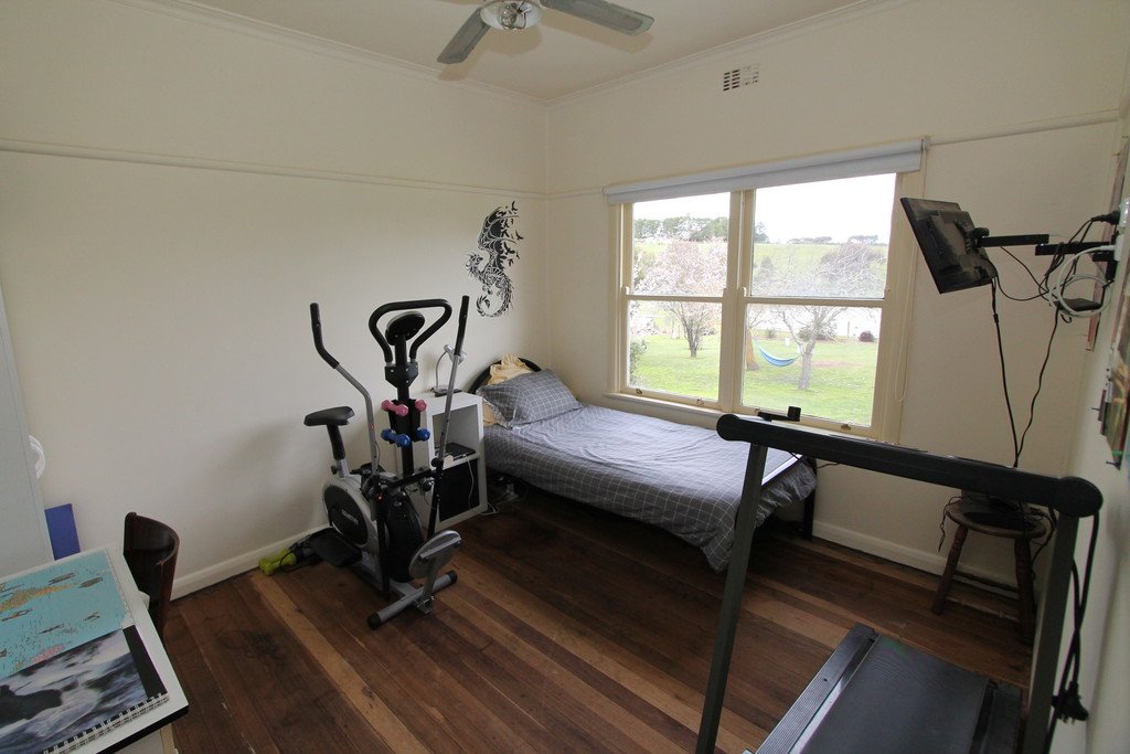 6 Pett Street SKIPTON 8