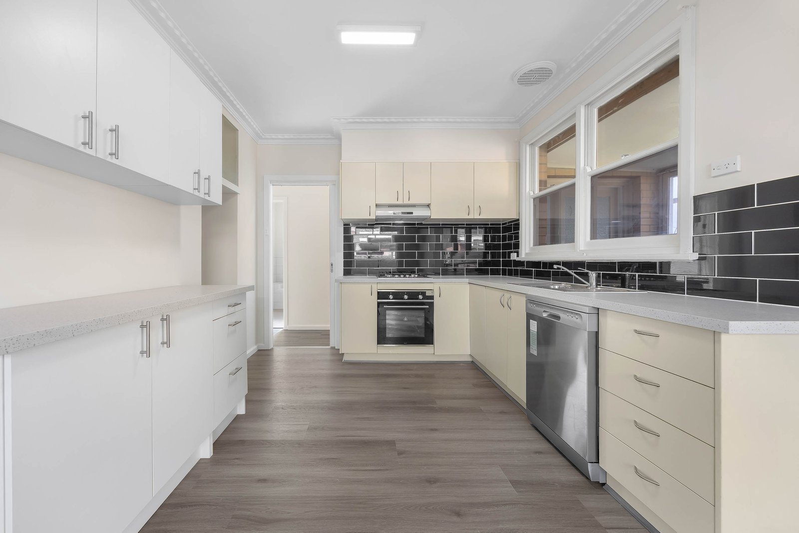 Gallery: 6 Pevensey Street